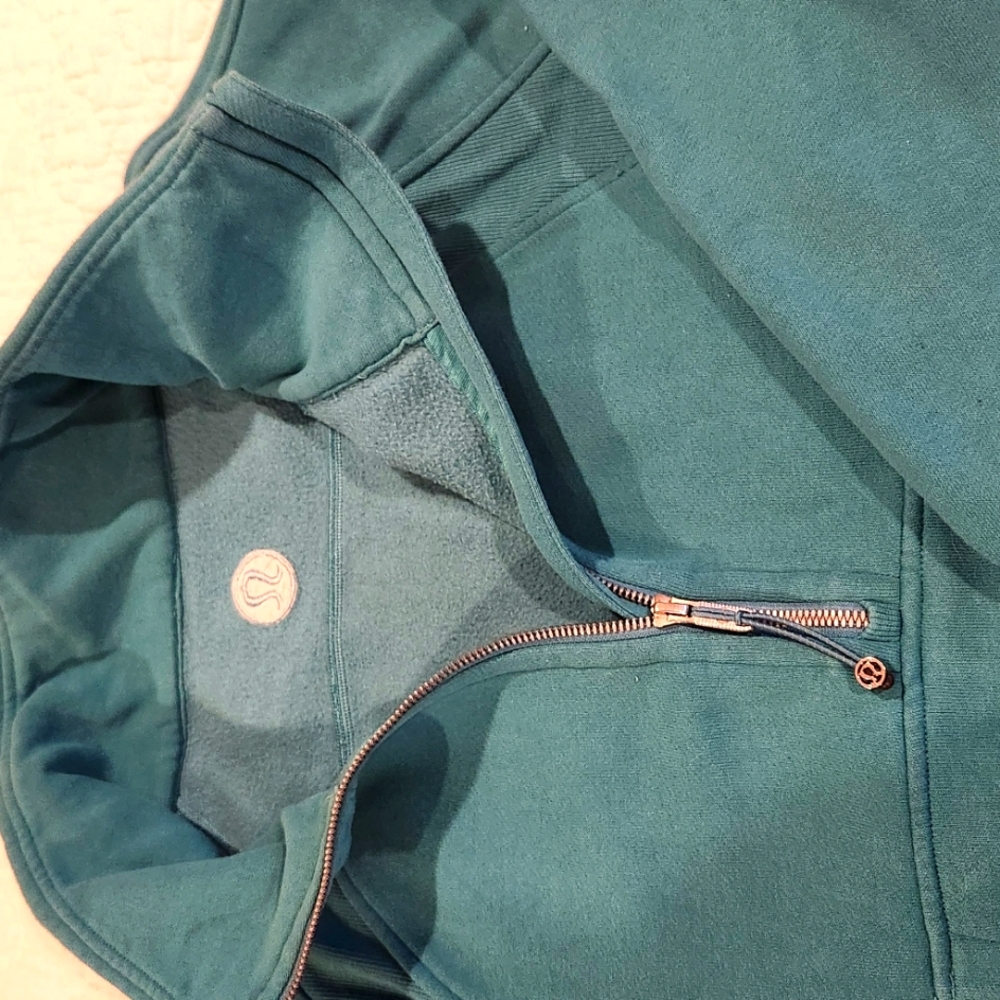 Lululemon scuba